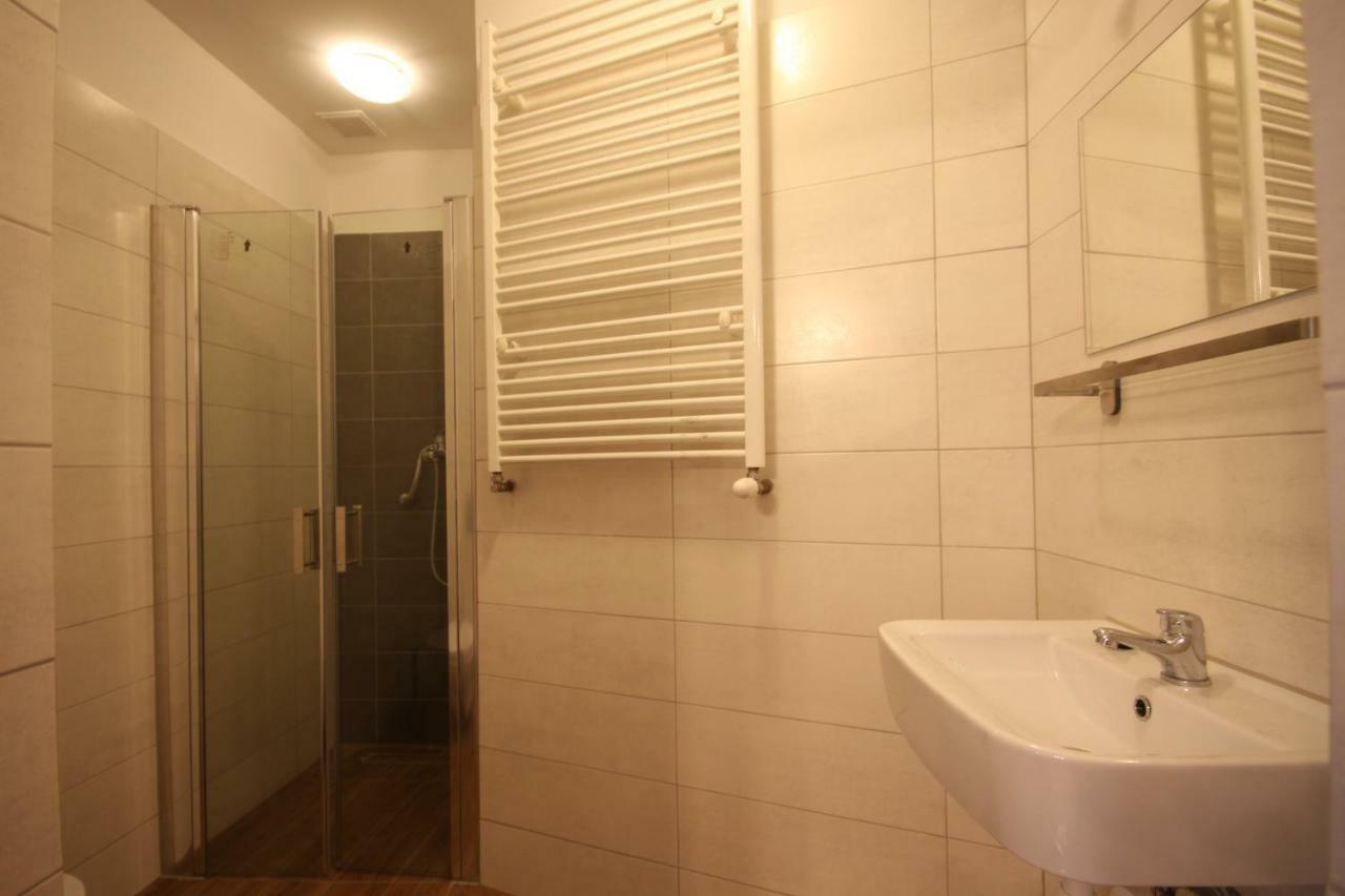 Zwirki Apartamento Częstochowa Exterior foto