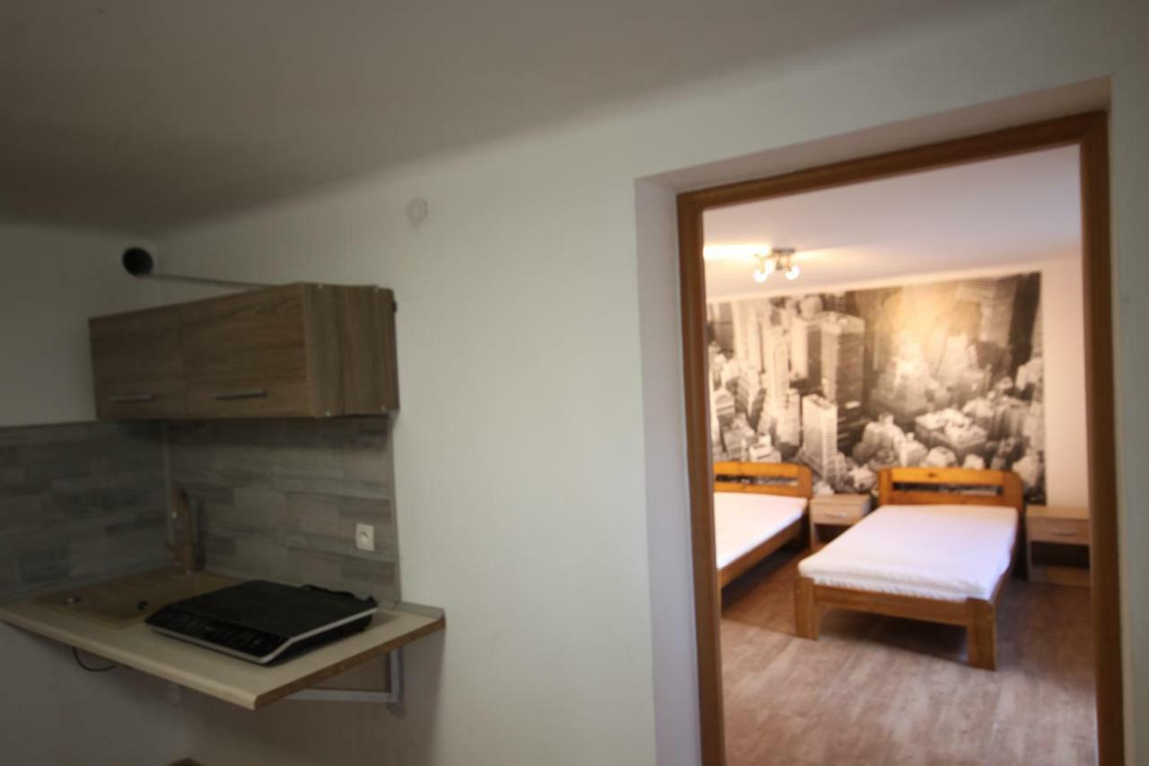 Zwirki Apartamento Częstochowa Exterior foto